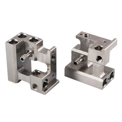 أجزاء طحن الألومنيوم SS 316 CNC خدمات معالجة CNC النموذجية المخصصة